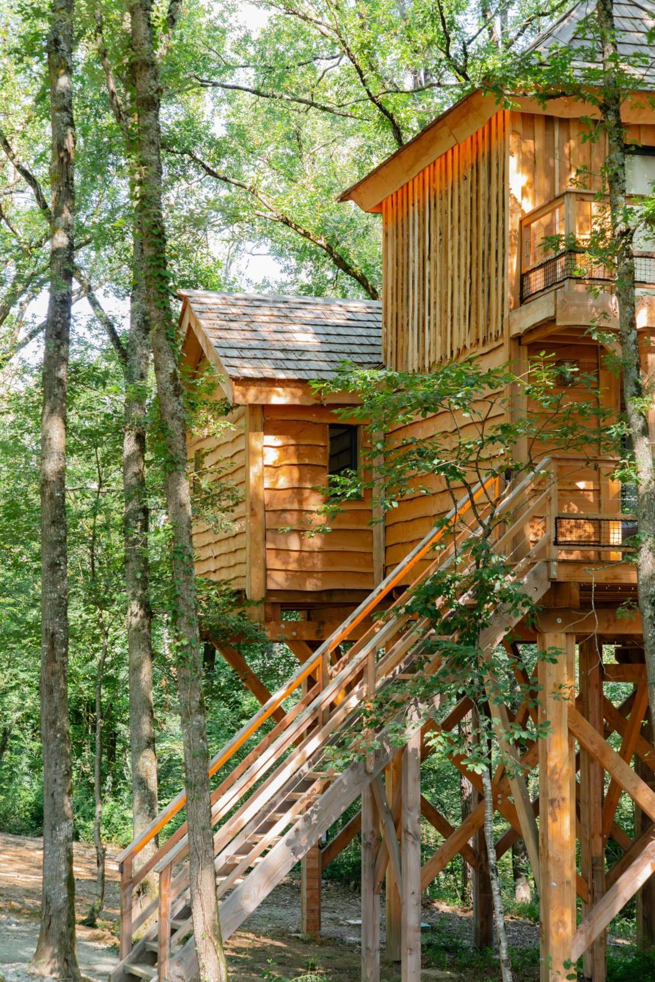 Dolce Et Cabane Berat Exterior photo