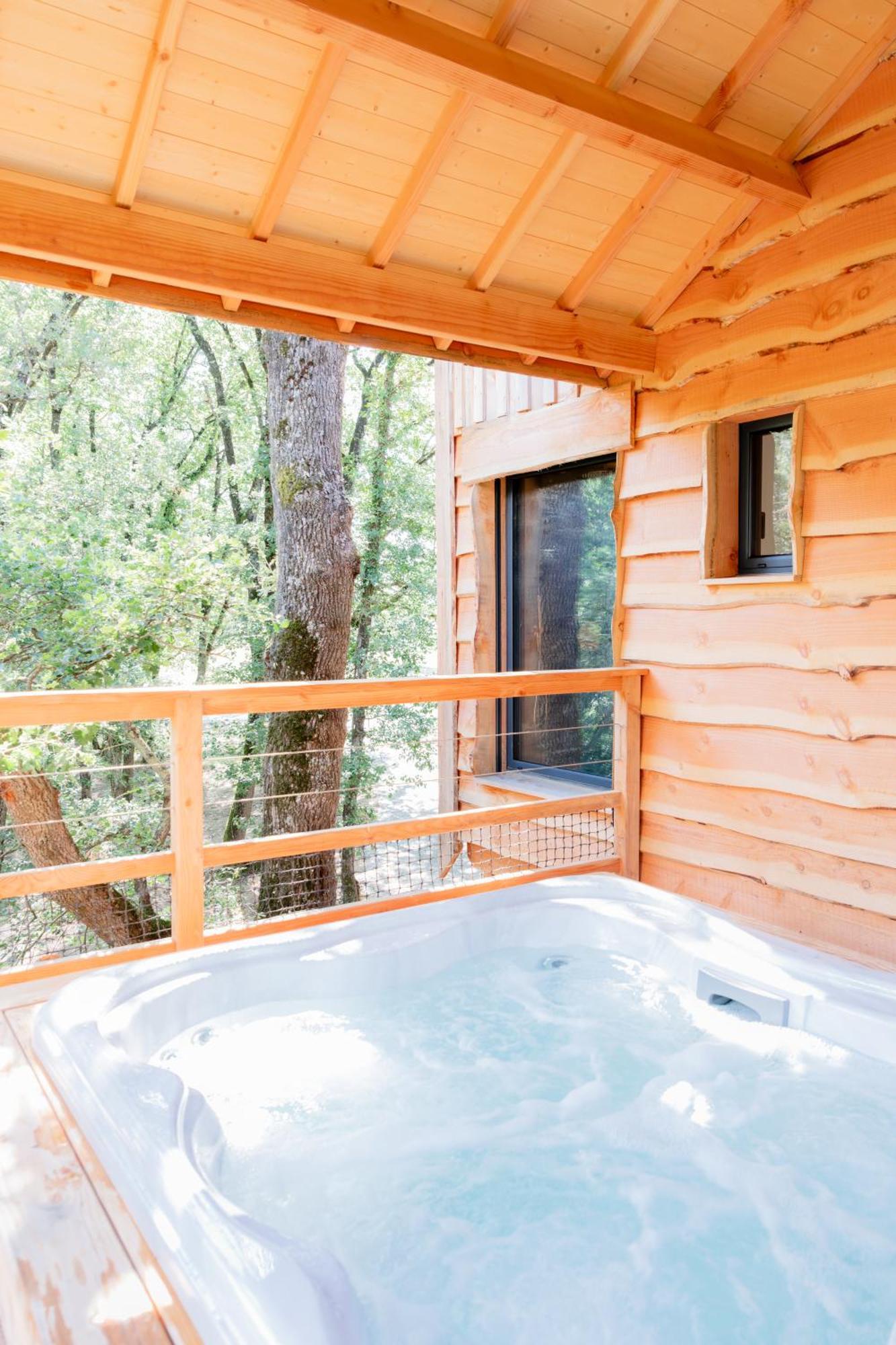 Dolce Et Cabane Berat Exterior photo